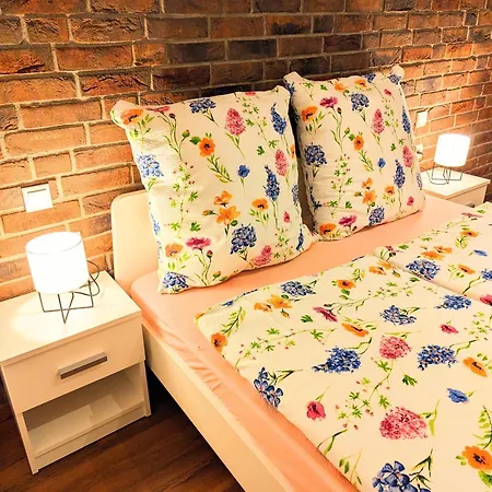 & Bike Holidays Wuestenhain, Am Graebendorfer بيت للعطل فتشاو