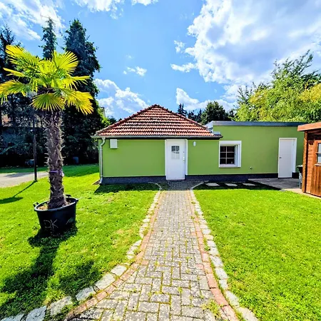 بيت للعطل & Bike Holidays Wuestenhain, Am Graebendorfer *