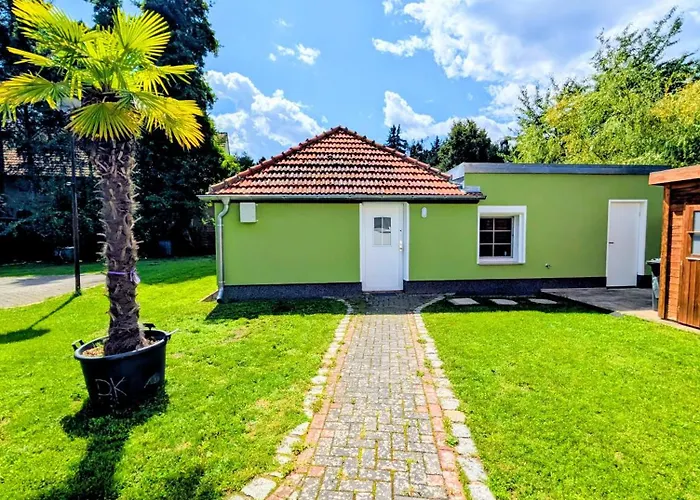 Prázdninový dům & Bike Holidays Wuestenhain, Am Graebendorfer *